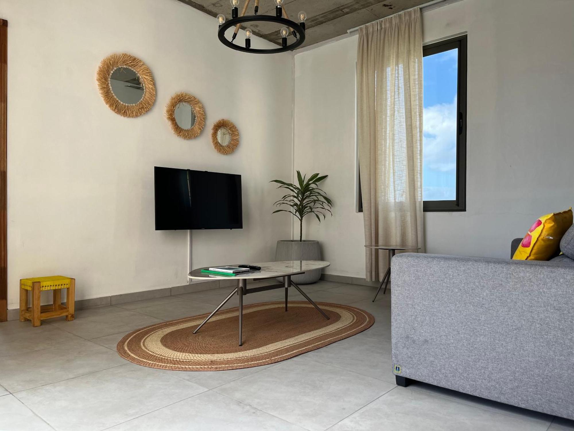 Cosy 2 Bedrooms Apts In Pereybere -Seasons Break Apartment Pereybere Beach ภายนอก รูปภาพ